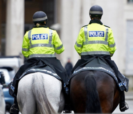 Zeldzame Britse mounted Police politie te paard mantel met epauletten met nr van de agent - Large Regular - origineel