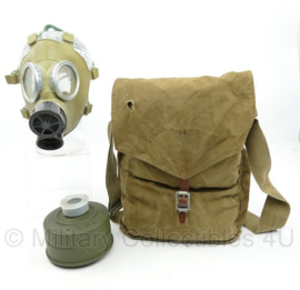 Poolse leger MC1 gasmasker met filter en tas - gebruikt - origineel