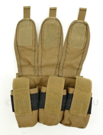 US Army en Korps Mariniers Triple M4 mag pouch coyote - voor 9 magazijnen! -  17 x 25 x 7,5 cm - origineel