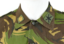 Nederlands DPM uniform shirt met originele US Air Defense Artillery insignes en Major rang - eenheid ingedeeld bij de Amerikanen - 6080/0005 - origineel