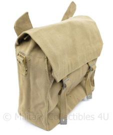 WO2 Britse P37 Smallpack - gestempeld MW en S 1945  -  27 x 12 x 25 cm - origineel