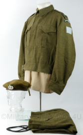 WO2 Britse Battle Dress Royal Winnipeg Rifles Canada uniform set Lieutenant - size 9 en 24, baret size 7,5