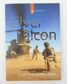 Herinneringsboek Silver Falcon 25 jaar 11 Luchtmobiele Brigade 11 LMB - origineel