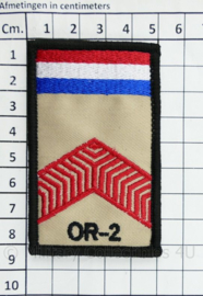 KL Nederlandse leger rangembleem met klittenband met NLD vlag en Nato rang - manschappen - 5 x 8 cm