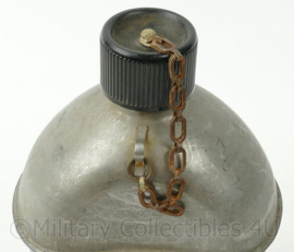 WO2 US 1944 Vollrath RVS veldfles - 18½ x 12 x 8 cm - origineel