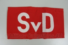 Rode DDR armband - SvD = Sanitäter vom Dienst - origineel