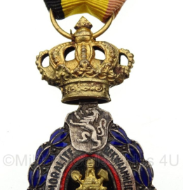 Belgische Leopold medaille "ereteken van arbeid" 1ste klasse - 9 x 4 cm - origineel