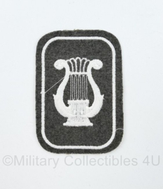 KL Embleem Muzikant Wachtmeester of Hoger der Cavalerie  - 8 x 5,5 cm - origineel