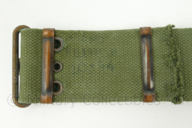 Italiaanse pistol belt bruin - 95 cm lang - origineel