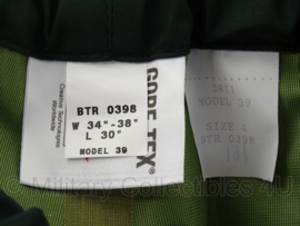 KL Nederlandse leger Gore-tex regenbroek - groen - jeans Waist 34 tm. 38 en lengte 30 inch - origineel