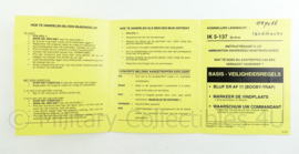 Defensie instructiekaart 5-137 munitieveiligheid en  hoe te handelen in een mijnenveld - 11 x 14,5 cm - origineel