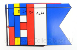 KM Koninklijke Marine lettervlaggen kaart set 27 stuks- complete set  - origineel