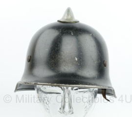 Wo2 Duitse feuerwehr helm met nekflap - maat 58 - origineel