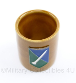 Defensie drank beker Grondgebonden Luchtverdediging Commando DGLC - met klittenband - Zeldzaam - afmeting 5 x 8,5 cm - origineel - 5 x 4 cm - nieuw - origineel