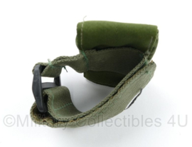 GPS Wrist pouch koppeltas groen - 7 x 10 x 9 cm - gebruikt - origineel