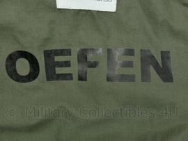 KLU Luchtmacht oefen overall - met tekst 'OEFEN' staat aan de binnenzijde van de rug  - maat 180/40 R - origineel