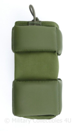 Defensie padded  case  groen met klittenband - voor radio apparatuur voor in je vest of rugzak - 8 x 4 x 18 cm - nieuwstaat ! -  origineel