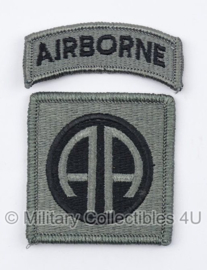 US Army Foliage patch met tab - 82nd Airborne Division - met klittenband - voor ACU camo uniform - origineel