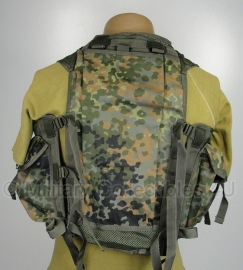Tactical vest met 9 tassen - flecktarn