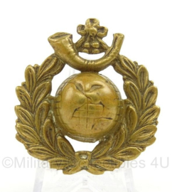 WO2 Britse Royal Marines Cap Badge, Light Infantry cap badge - afmeting 4 x 4,5 cm - origineel