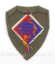 KL DT eenheid embleem voor officieren van de staf van het 1ste legerkorps -  gevouwen - 6,5 x 5,4  cm - origineel
