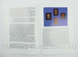 KL Nederlandse leger Brochurereeks Nummer 1 voor Trouwe Dienst Sectie Militaire Geschiedenis Koninklijke Landmacht 1995 - origineel