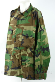 Korps Mariniers jas Woodland camo met straatnaam Vorig model - meerdere maten - NIEUW - origineel