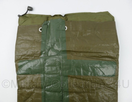 Defensie nieuwste model Luchtmatras zelfopblaasbaar self inflatable matras NFP mono groen met beschermhoes - 184 x 50 cm.  - origineel