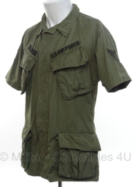 USAF Air Force Jungle Fatique jas Ripstop Poplin Staff Sergeant - 2nd pattern jacket - vietnam oorlog - maat Medium-Short 1969 - origineel