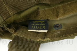 TT Tasmanian Tiger TT Chest Rig MK II met M4 C7 C8 mag pouches - gedragen - origineel