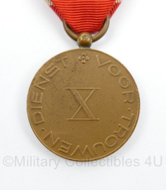 Nederlandsche Roode Kruis Nederland Voor 10 jaar trouwen dienst medaille vroeg model  - 7 x 3 cm - origineel