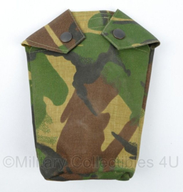 Britse leger canteen pouch DPM camo veldfles hoes - HM Supplies - 17 x 8 x 21 cm - licht gebruikt - origineel