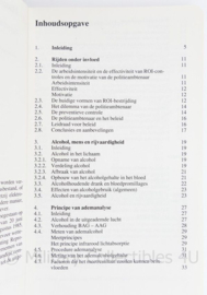 Politie Handleiding Alcohol wetgeving - uitgeverij J.B van den Brik & co - Lochem - 18,5 x 11 x 0.5 cm - origineel