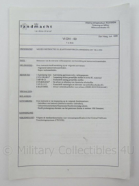 KL Landmacht  documenten en instructiekaarten set - 5 stuks - origineel