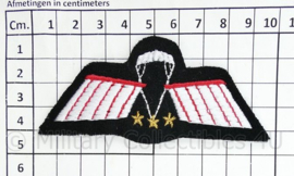 Nederlandse leger Parawing C OPS Vrije Val op zwarte ondergrond- 10,5 x 4,5 cm
