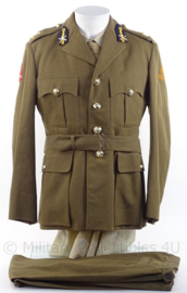 KL Koninklijke Landmacht Officiers DT jas en broek "rijdende artillerie" - rang "Eerste Luitenant" - jaren 60 - maat 48 - origineel