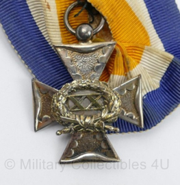 Defensie 20 jaar trouwe dienst medaille - 6,5 x 5 cm - origineel