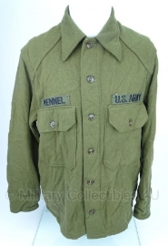 US Army Model 1951 blouse wol van 1952- maat Medium - MET insignes -  origineel