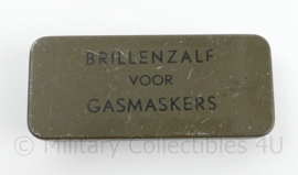 Brillenzalf voor gasmaskers complete set - 8 x 3½ x 1½ cm - origineel