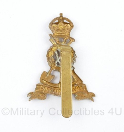 Wo2 Britse cap badge Royal Pioneer Corps - Kings Crown - 5,5 x 3,5 cm - origineel