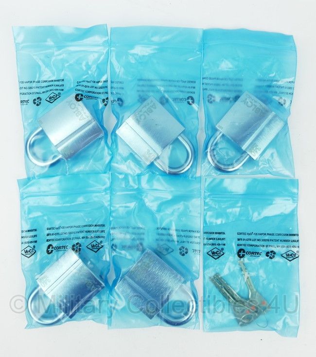 1 set van 5 pantsersloten Padlock Abloy Finland PL340 set of 5- allen met dezelfde sleutels - nieuw