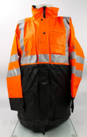 Belgische Parka voor de Militaire politie MP -  Maat Small - nieuw in verpakking - origineel