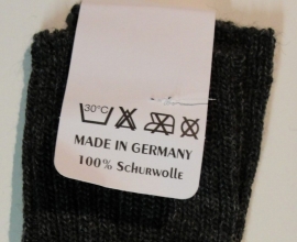 Sokken / Stiefelsocke - grijs met witte strepen - wol