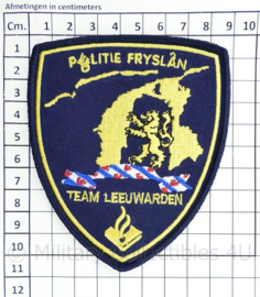 Politie Fryslan Team Leeuwarden embleem - met klittenband  - 10,5 x 9 cm.