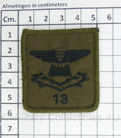 Defensie 13 BRIGPAGNCIE 13 Brigadepantsergeniecompagnie borstembleem - met klittenband - 5 x 5 cm - origineel