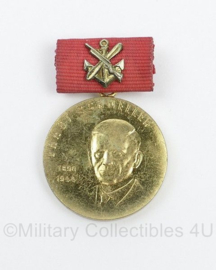 DDR NVA GST Orden Ernst Schneller 1890-1944 medaille im Gold  - origineel