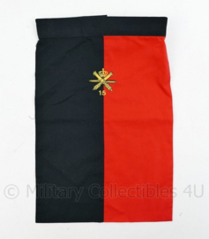 KL Nederlandse leger halsdoek 15 Afdeling Pantserluchtdoelartillerie - zwart/rood - origineel