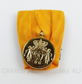 Defensie Wilhelmina periode Trouwe dienst Medaille in goud - 5,5 x 4 cm - origineel