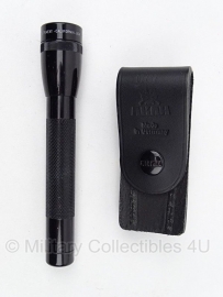 Mag-Lite mini Maglite mini met originele zwarte lederen draagstel - origineel politie