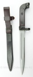 vroeg model Bulgaarse bajonet voor AK-47 - 31 cm lang - zeer goede staat - origineel